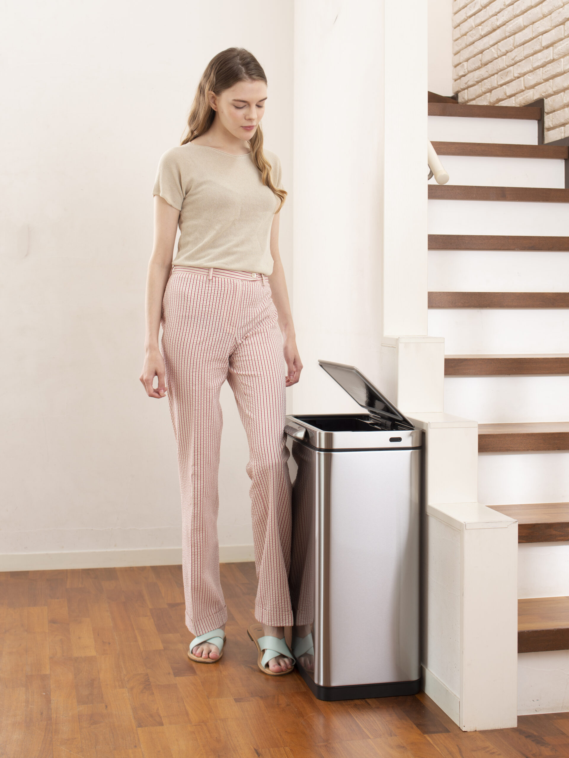 【mamaさま専用】美品　EK9180R L イータッチビン47L シルバー E-TOUCH ELECTRIC TOUCH BIN | EKO JAPAN