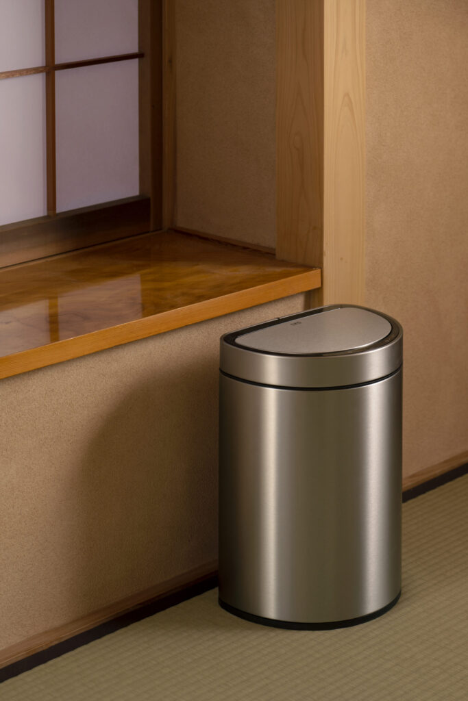 MIRAGE SEMI-ROUND SENSOR BIN | EKO JAPAN